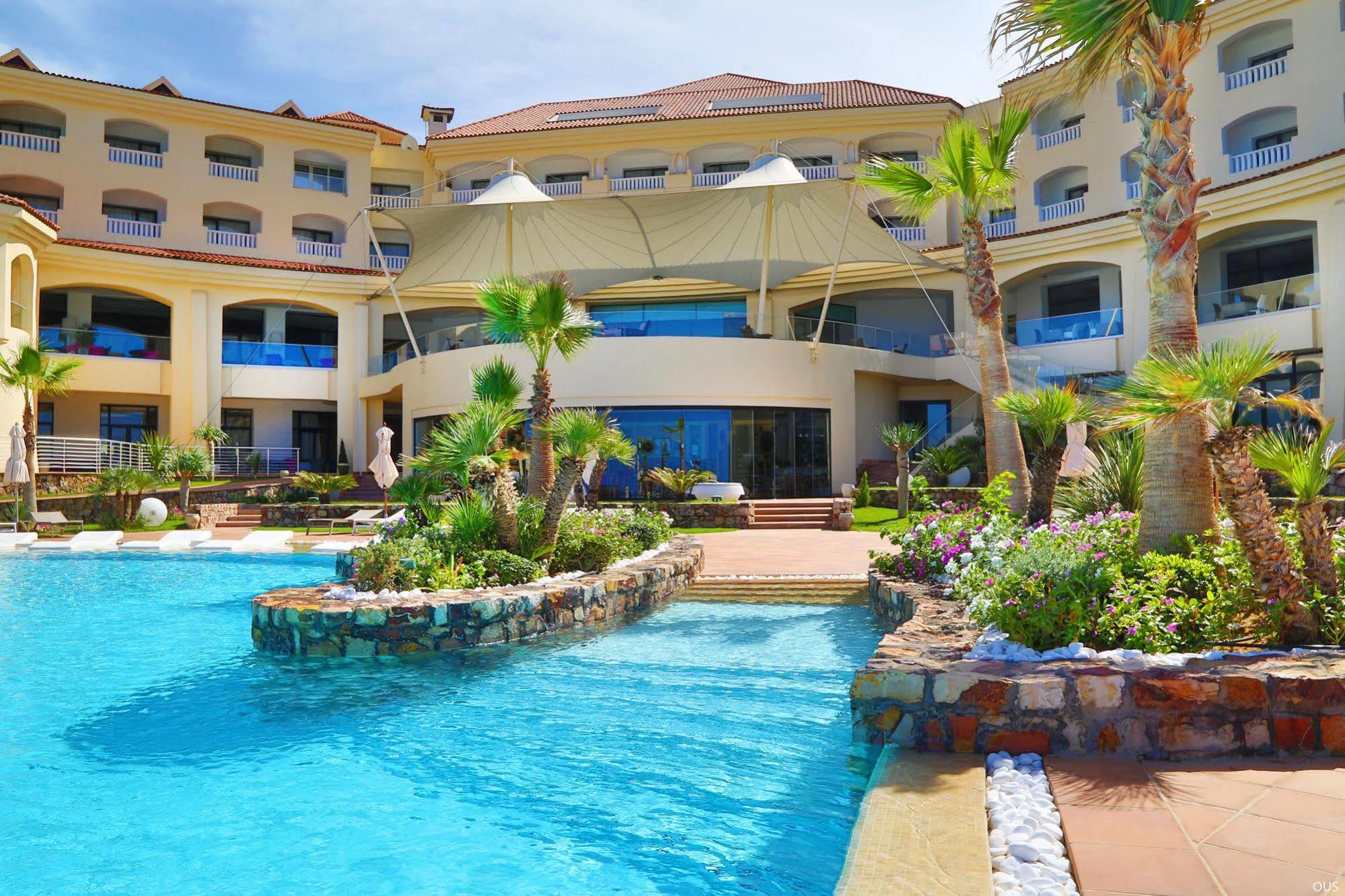 La Cigale Tabarka Hotel Exterior photo The swimming pool at the hotel