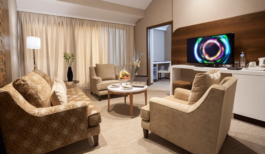 La Cigale Tabarka Hotel Exterior photo A living room in a hotel suite